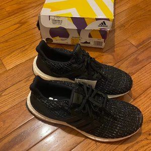 NWT Adidas women's Running Ultra Boost 4.0, Size 8.5, Black/white speckled